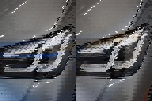 Used 2022 BMW 540i xDrive w/ M Sport Package image 17