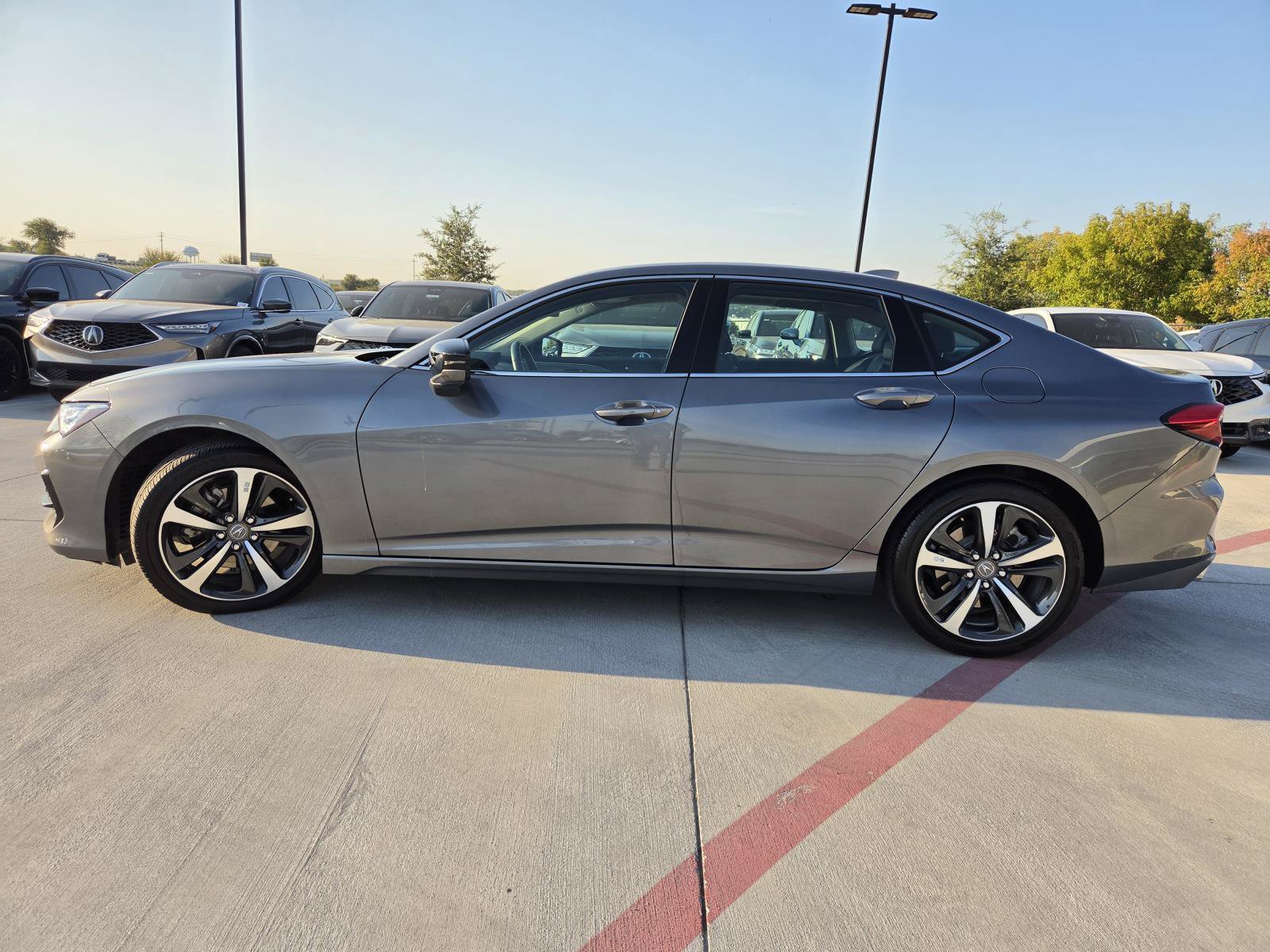 Used 2024 Acura TLX w/ Technology Package FWD image 3