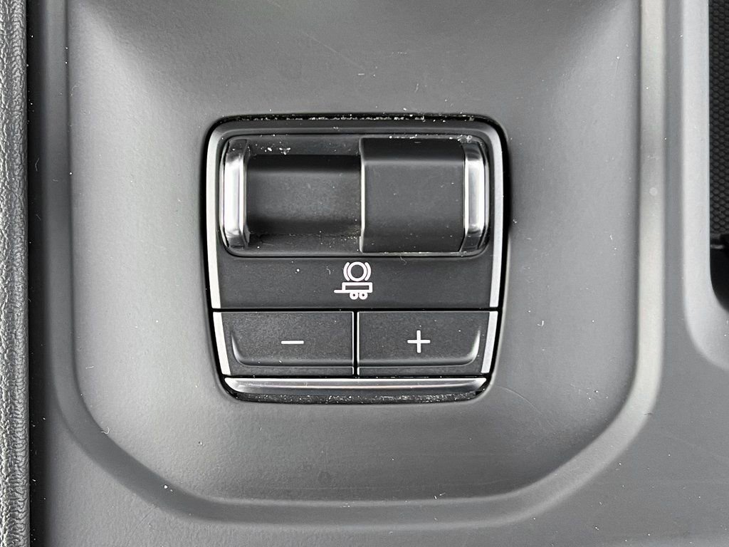 Used 2025 GMC Sierra 1500 Denali image 24