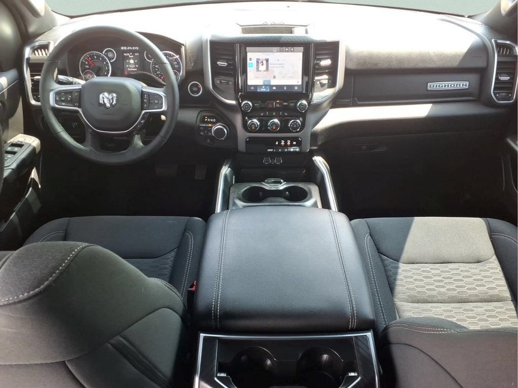 Used 2025 RAM 1500 Big Horn AWD/4WD image 16