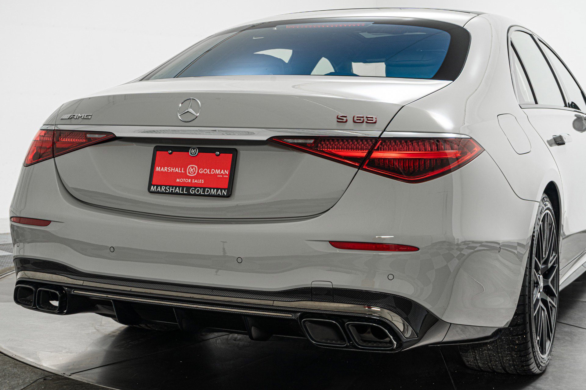 Used 2025 Mercedes-Benz S 63 AMG S image 39