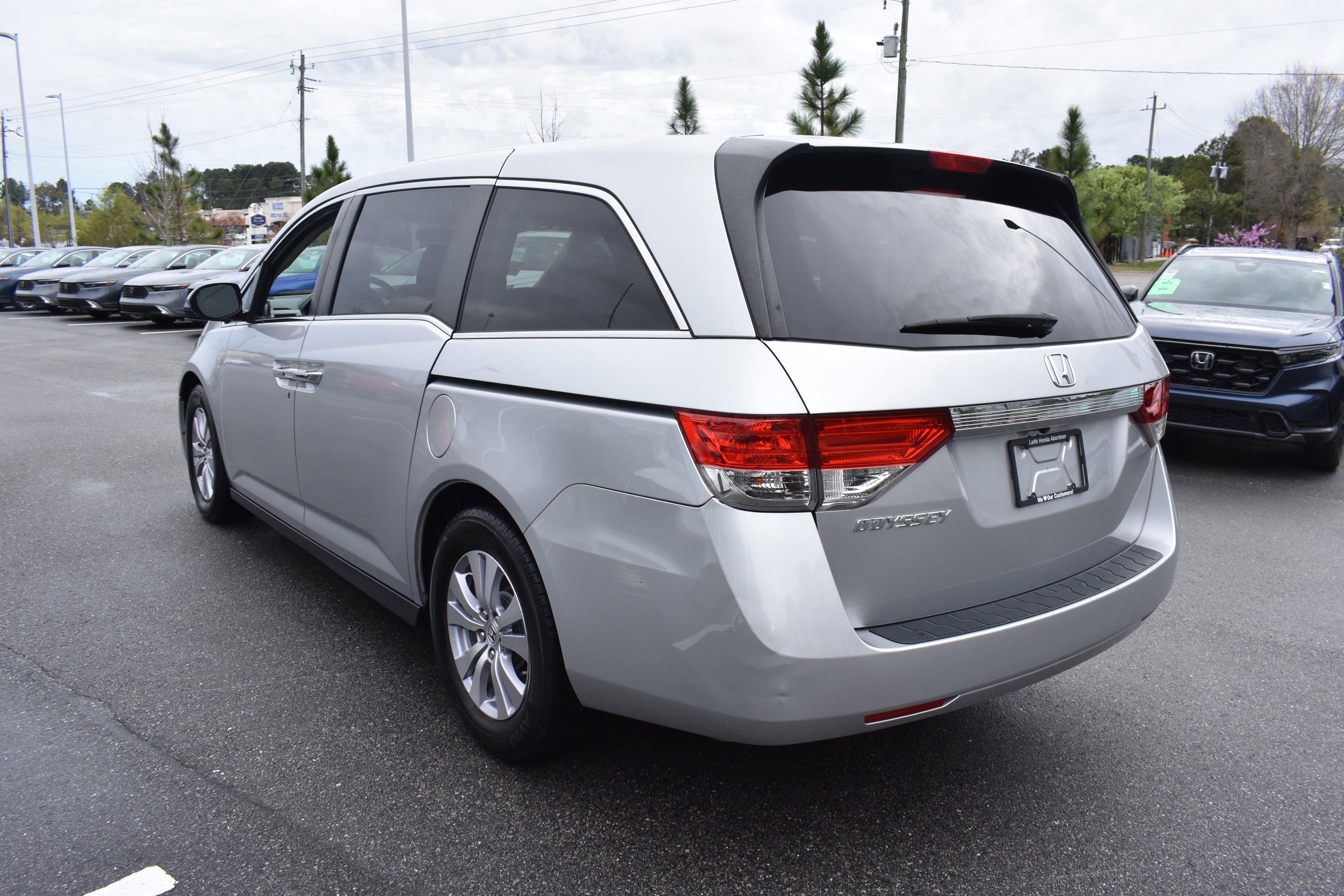 Used 2015 Honda Odyssey EX image 7