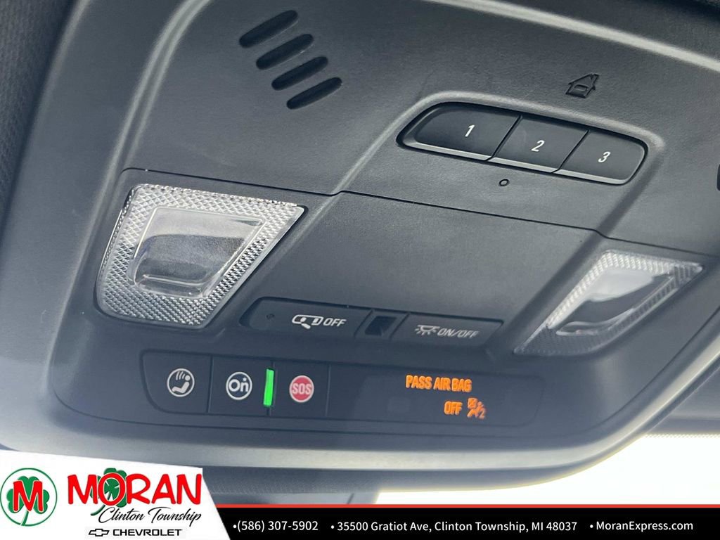 Certified 2023 Chevrolet Traverse RS w/ LPO, Floor Liner Package FWD image 27