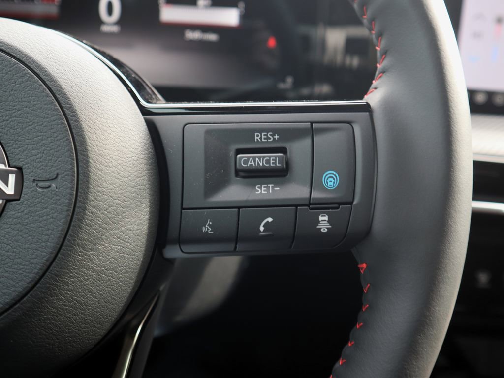 New 2026 Nissan Kicks SR w/ SR Premium Package FWD image 22