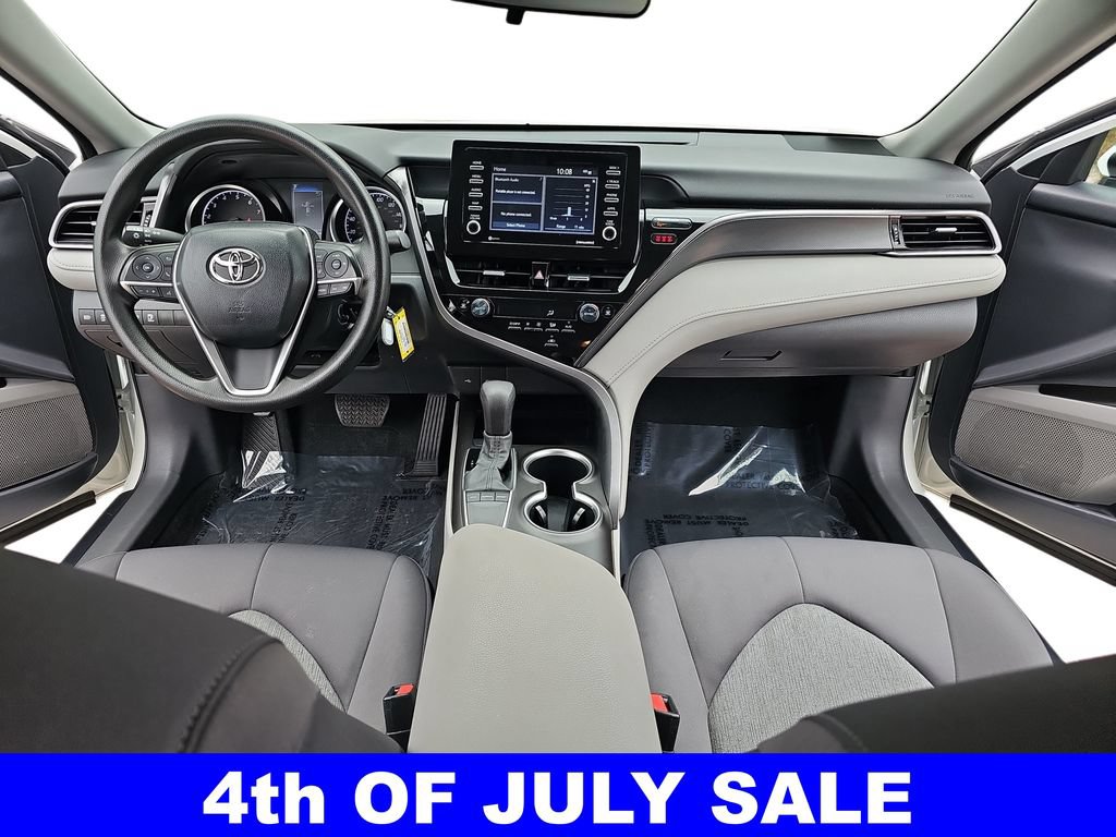 Used 2023 Toyota Camry LE FWD image 9