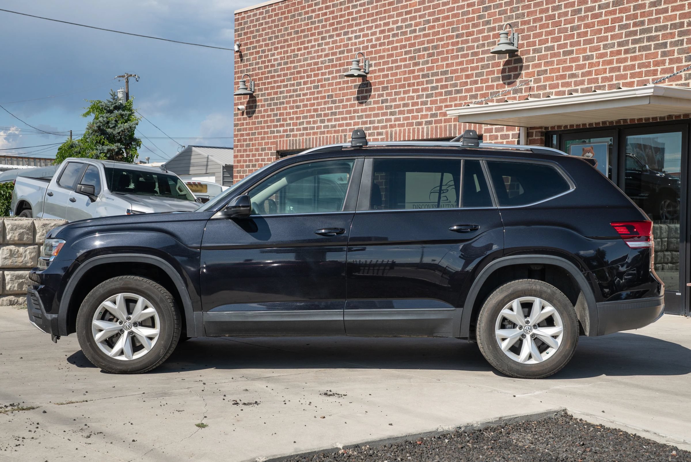 Used 2019 Volkswagen Atlas S AWD/4WD image 3