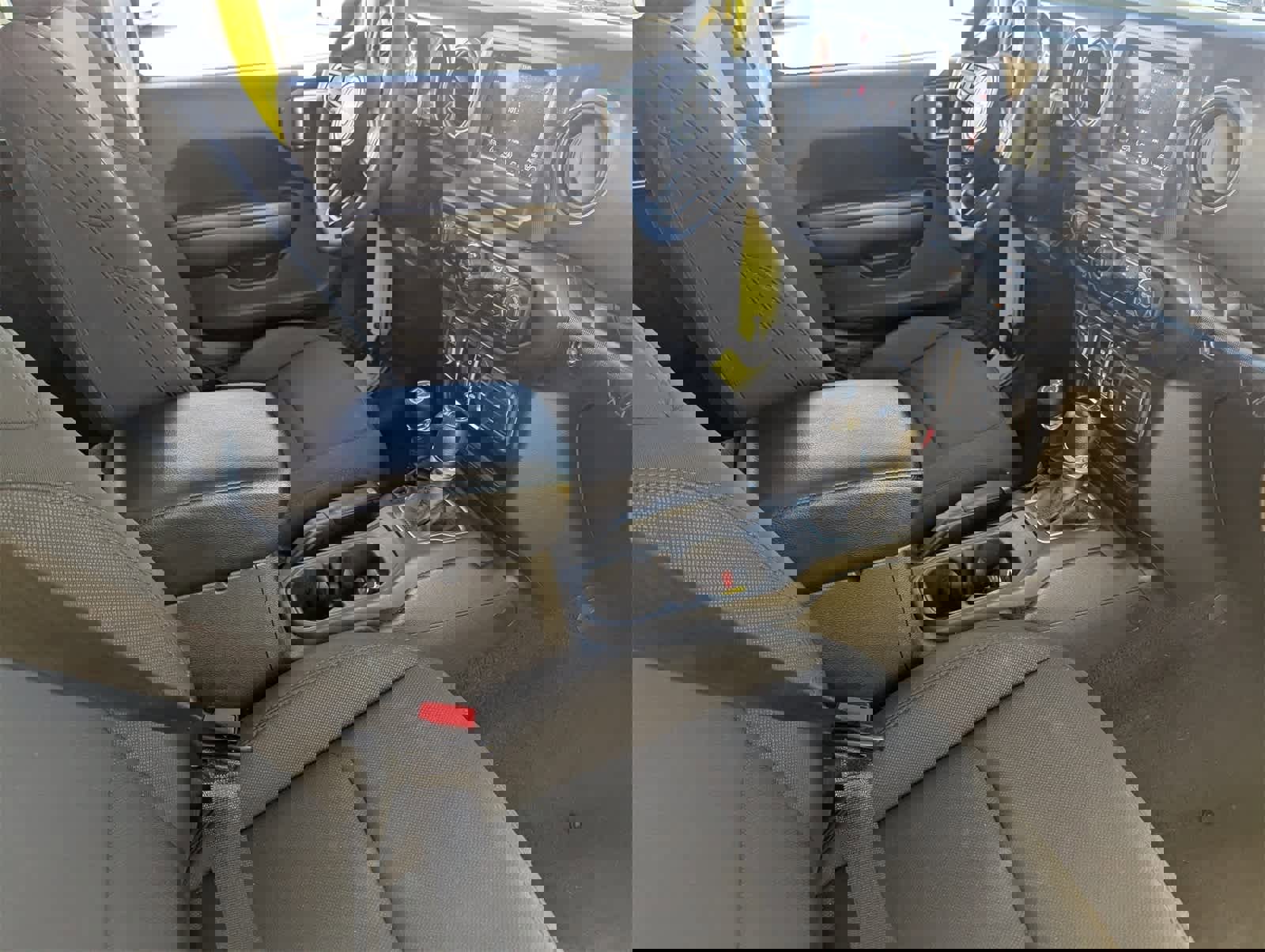 Used 2023 Jeep Wrangler Sport S image 14