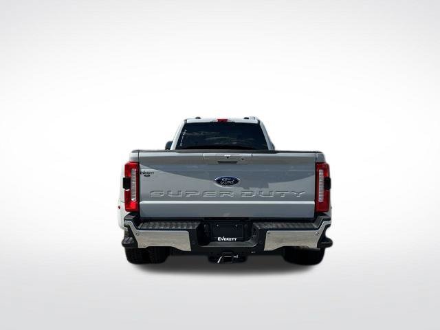 New 2026 Ford F350 XLT w/ XLT Premium Package AWD/4WD image 8