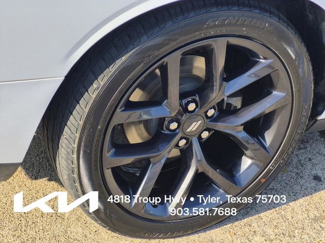 Used 2022 Dodge Challenger R/T w/ Blacktop Package RWD image 7