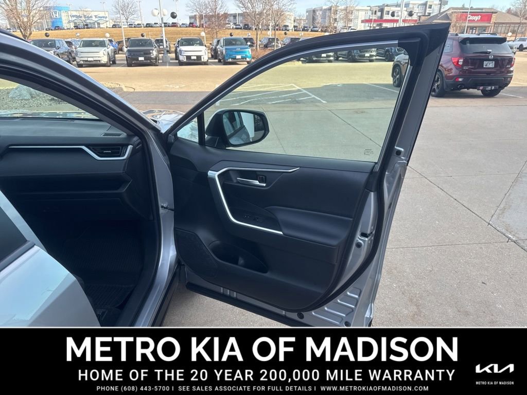 Used 2025 Toyota RAV4 XLE Premium w/ Weather Package image 37