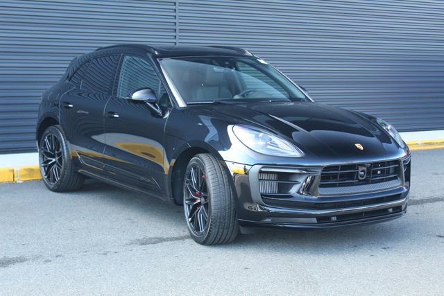 New 2026 Porsche Macan GTS image 10