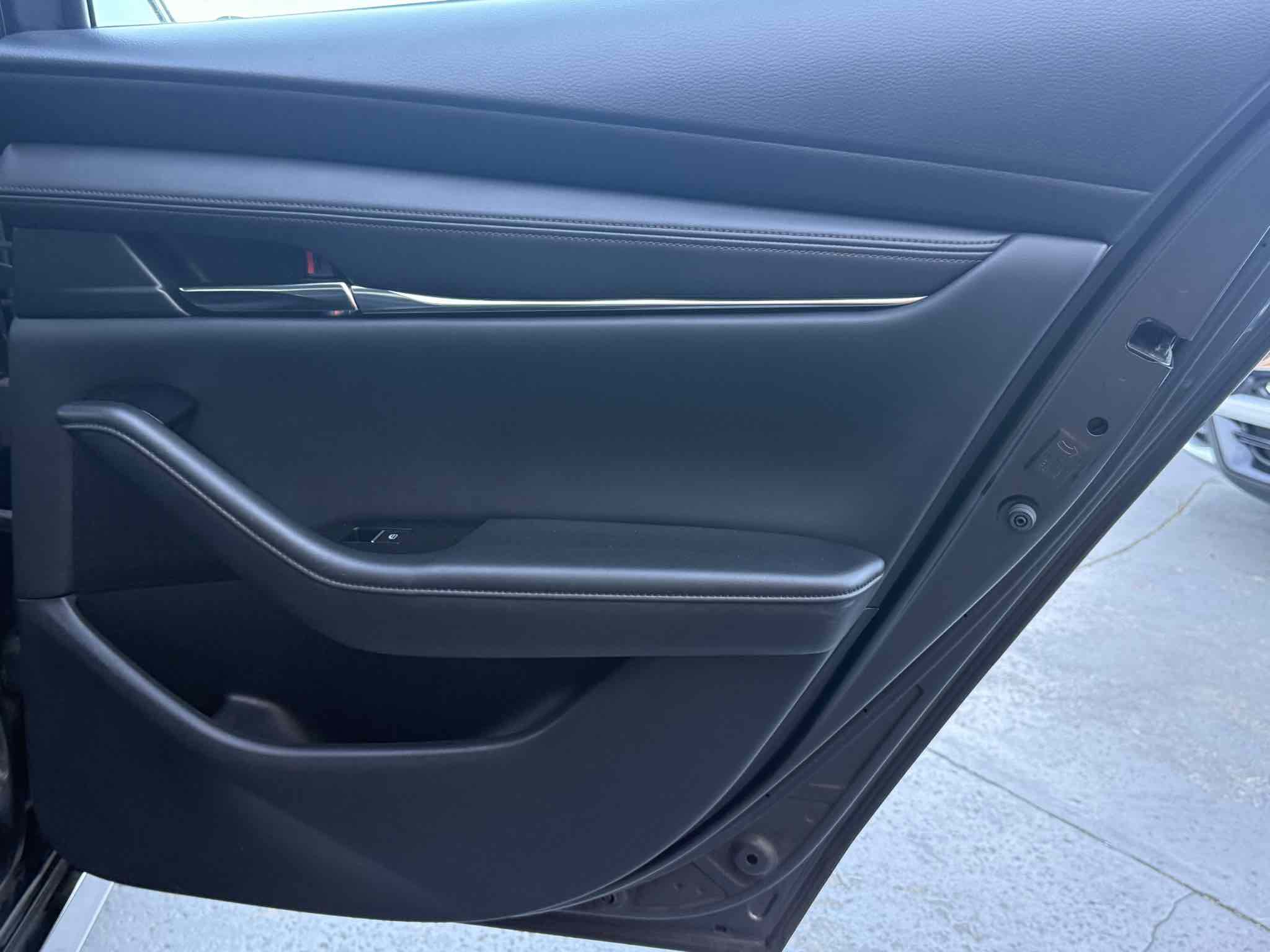Used 2019 MAZDA MAZDA3 Sedan w/ Preferred Package image 49