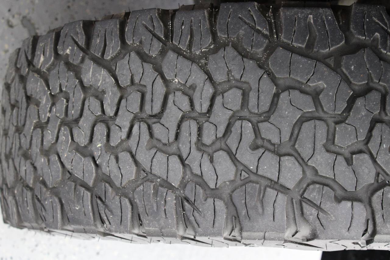 Used 2017 Lexus GX 460 Premium w/ Premium Package image 94