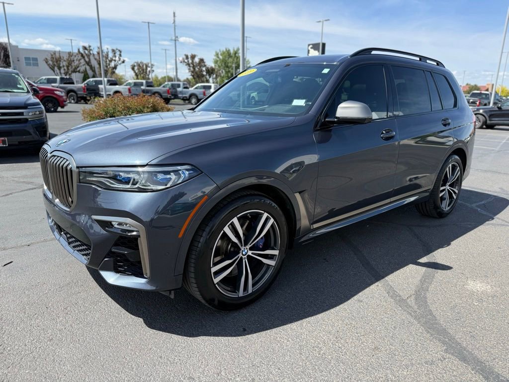 Used 2020 BMW X7 M50i w/ Dynamic Handling Package AWD/4WD image 3