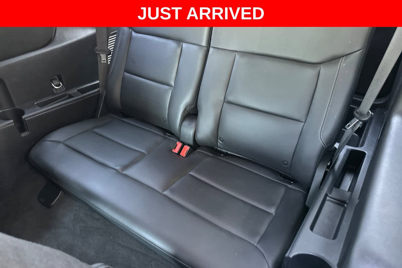 Certified 2022 Ford Explorer XLT w/ Equipment Group 202A RWD image 16