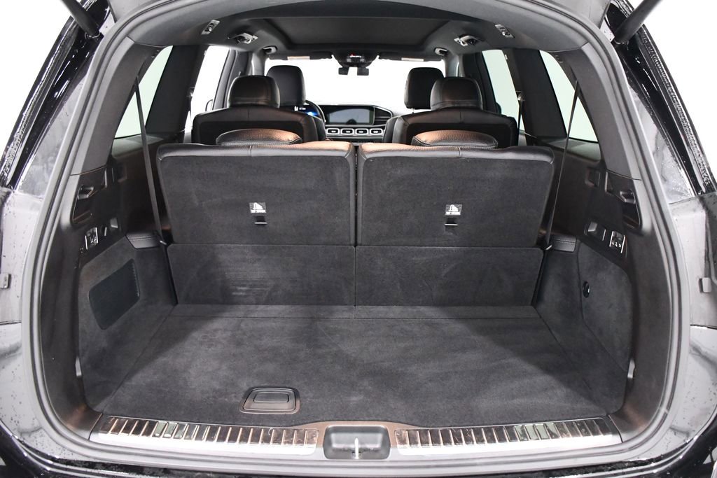 Used 2023 Mercedes-Benz GLS 580 4MATIC image 23