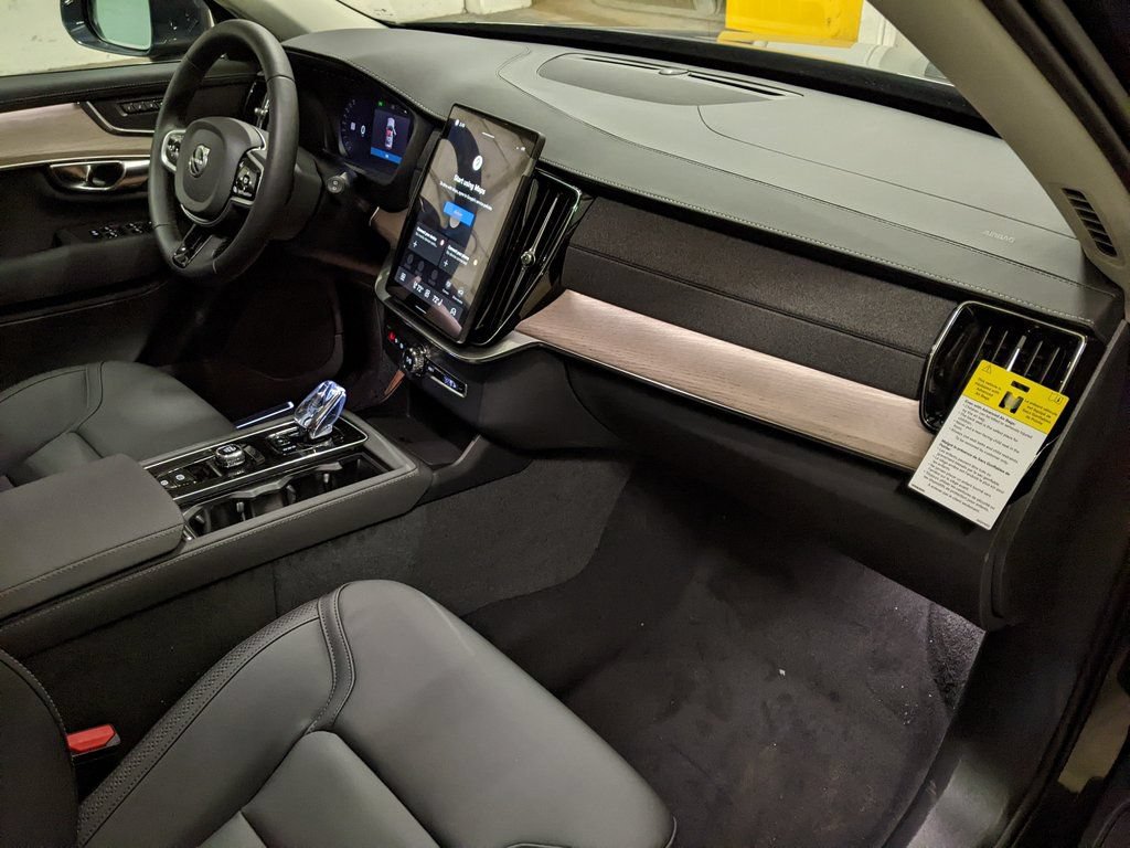 New 2026 Volvo XC90 B6 Core AWD/4WD image 20