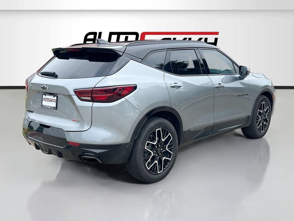 Used 2023 Chevrolet Blazer RS w/ Driver Confidence II Package FWD image 7