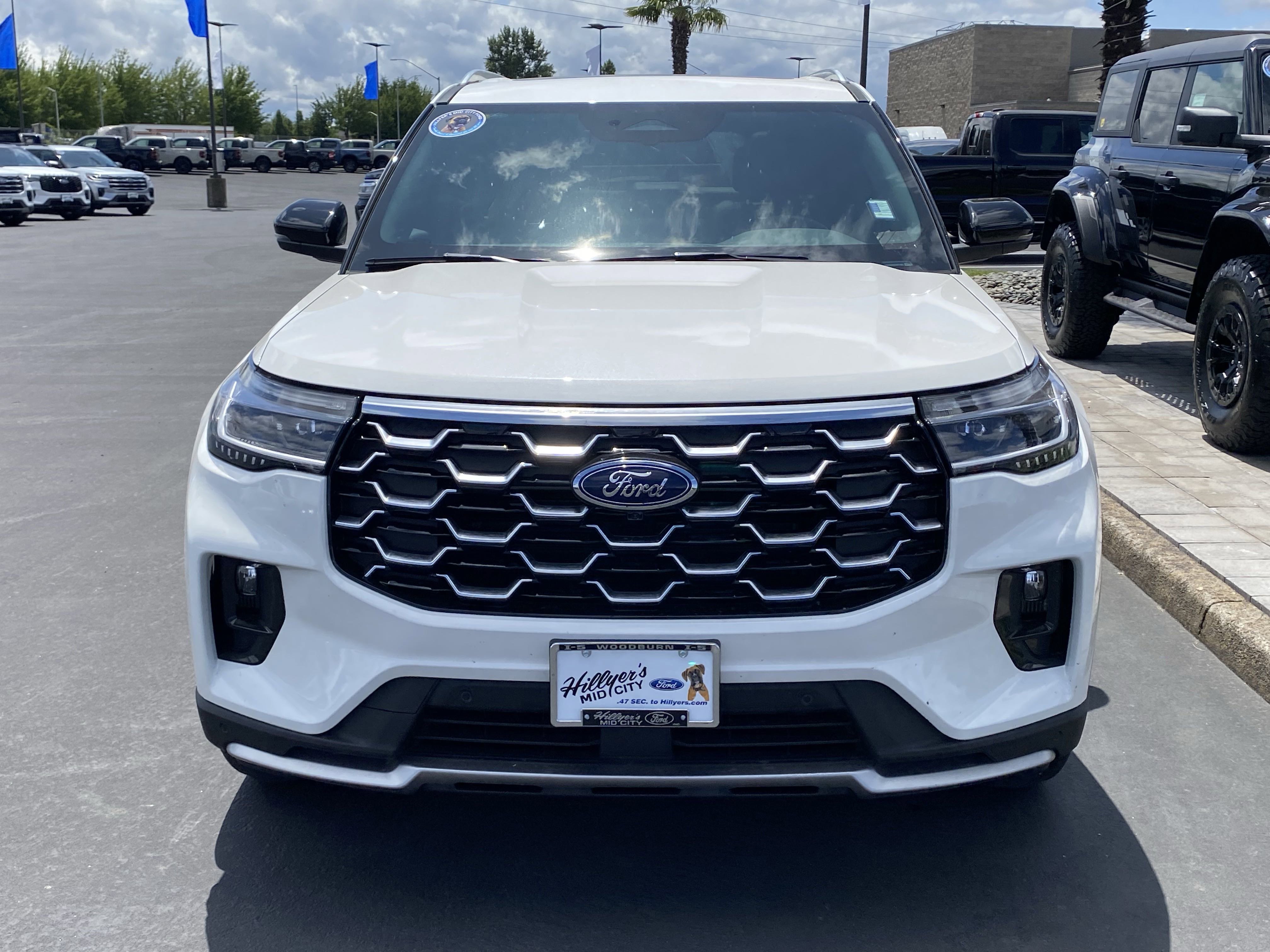 New 2025 Ford Explorer Platinum w/ LUX Leather Package image 6