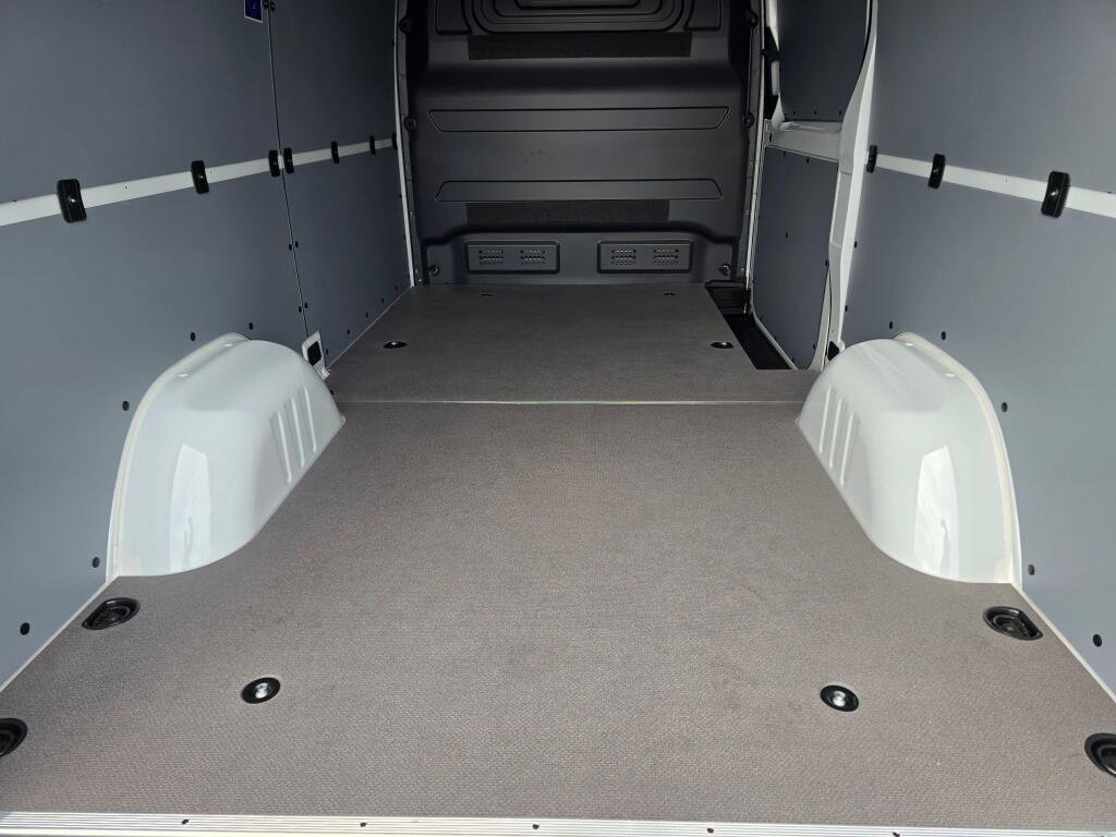 New 2026 Mercedes-Benz Sprinter 144 Cargo image 19