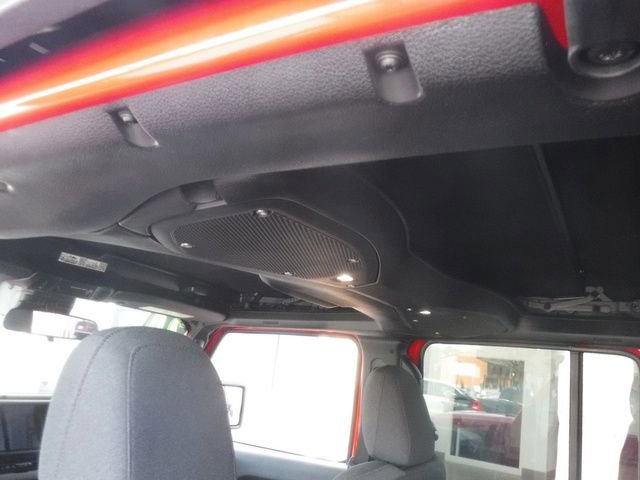 Certified 2024 Jeep Wrangler Sport S image 40