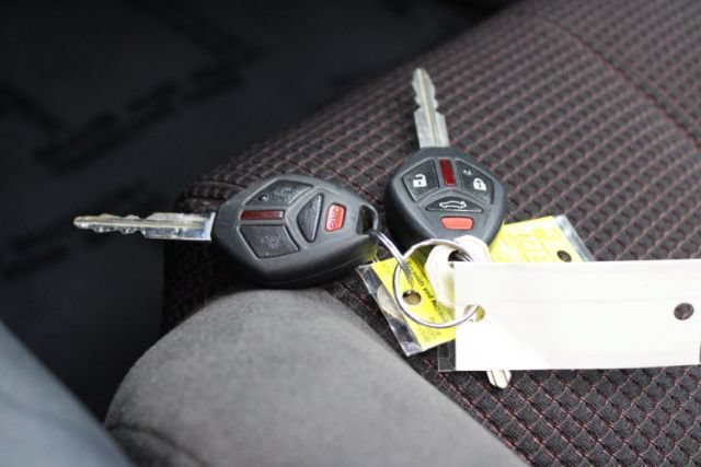 Used 2012 Mitsubishi Eclipse GS Sport FWD image 14