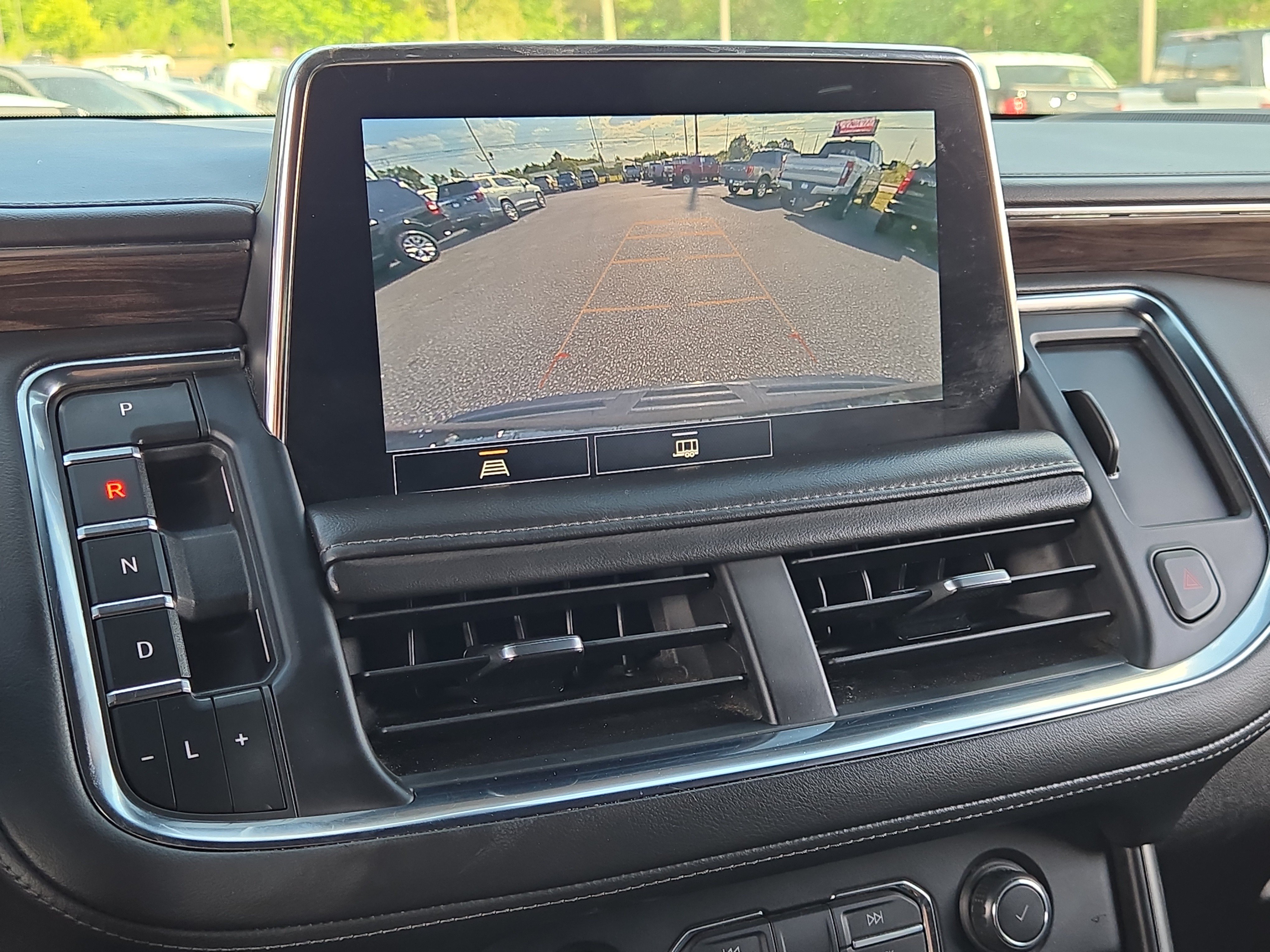 Used 2021 Chevrolet Tahoe LT RWD image 29
