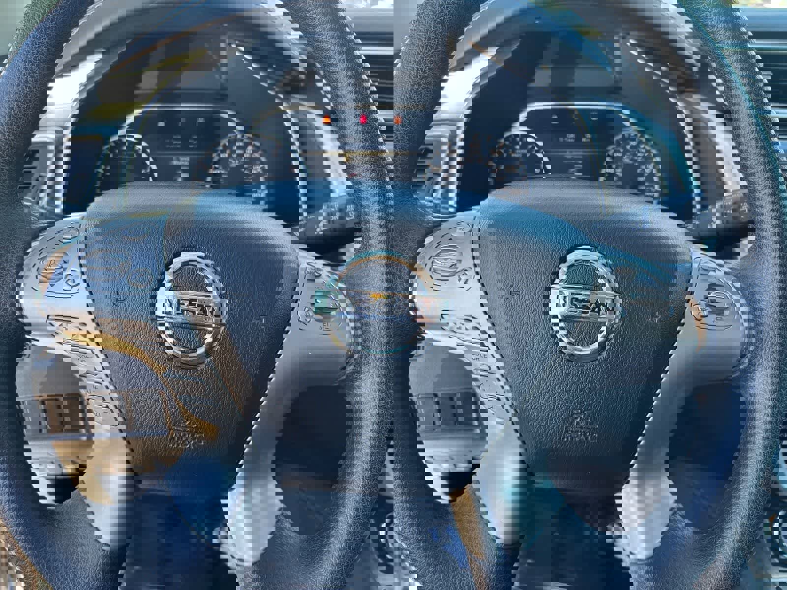 Used 2018 Nissan Murano S image 24