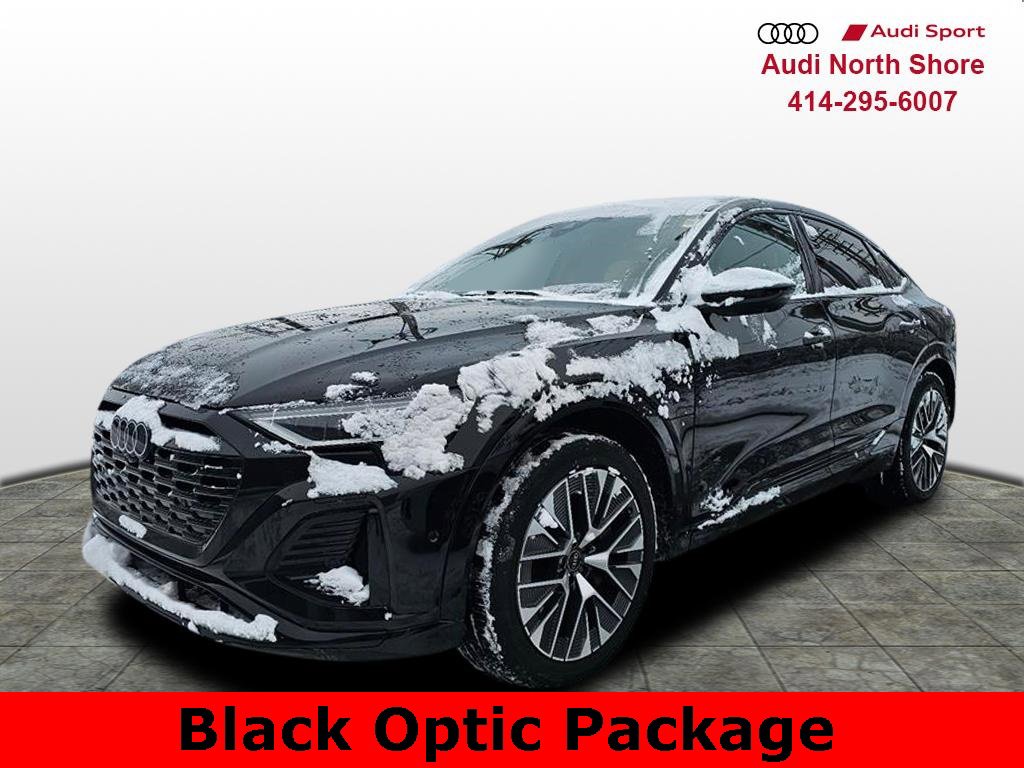 Used 2024 Audi Q8 e-tron Premium Plus w/ Premium Plus Package image 2