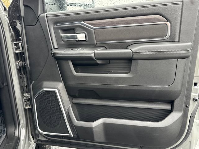 New 2026 RAM 2500 Laramie w/ Night Edition AWD/4WD image 24