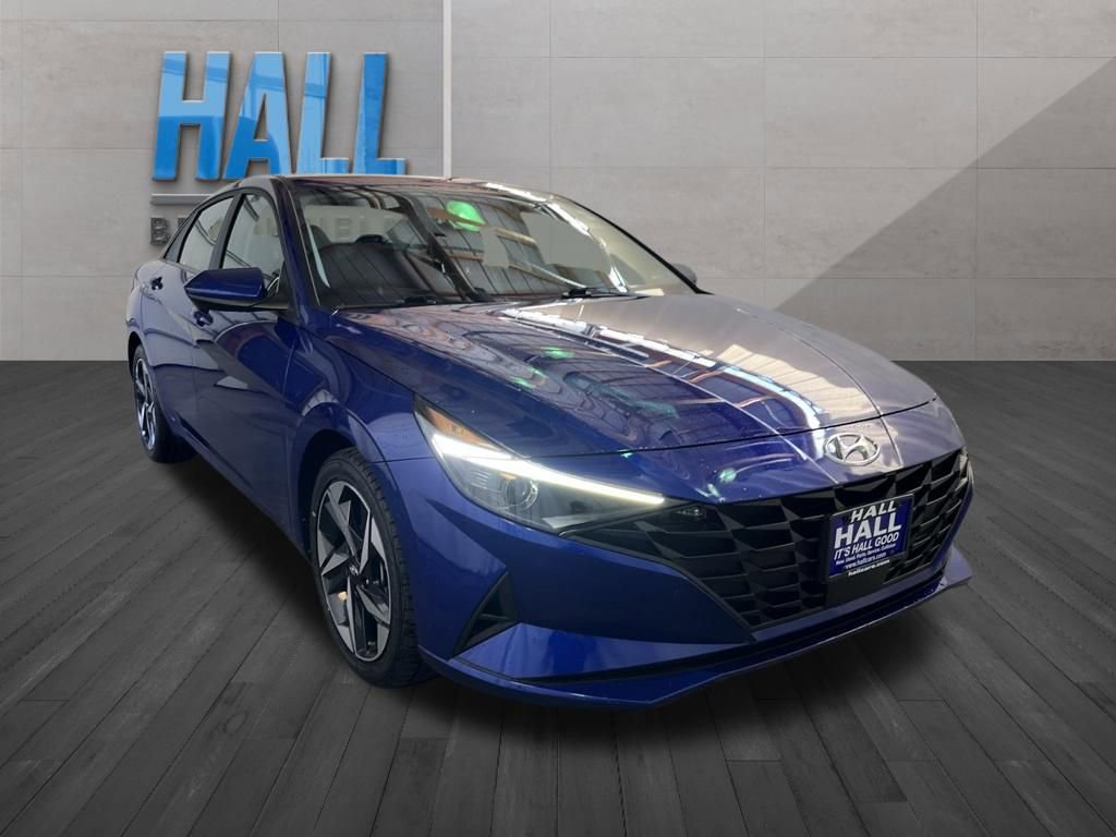 Used 2023 Hyundai Elantra SEL w/ Convenience Package FWD image 7