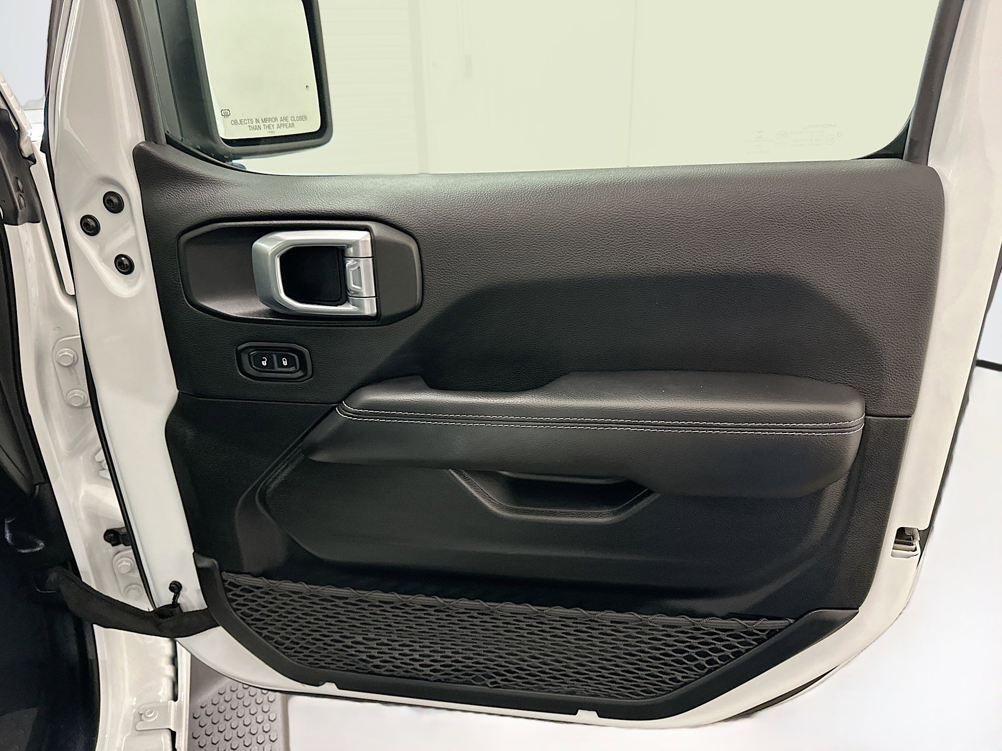 Used 2021 Jeep Wrangler Sahara w/ Cold Weather Group image 34