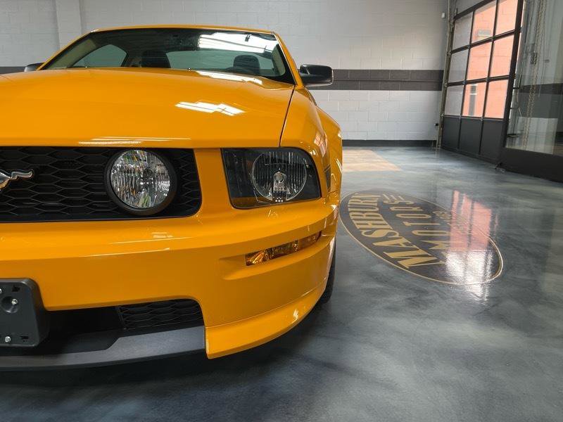 Used 2008 Ford Mustang GT Premium RWD image 4