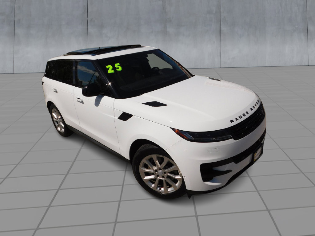Used 2025 Land Rover Range Rover Sport SE AWD/4WD image 2