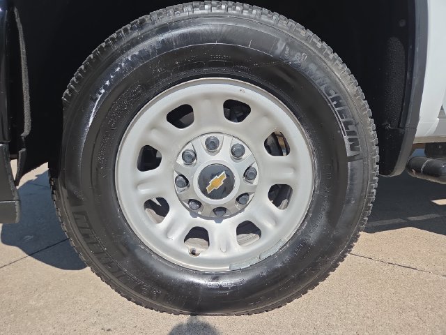 Used 2024 Chevrolet Silverado 3500 W/T w/ WT Convenience Package AWD/4WD image 24