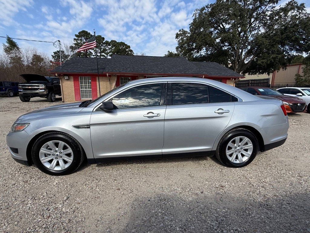 Used 2012 Ford Taurus SE image 4