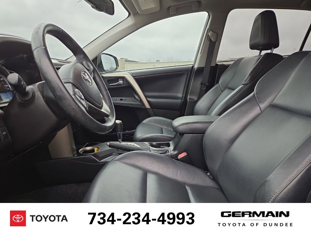 Used 2015 Toyota RAV4 Limited image 12