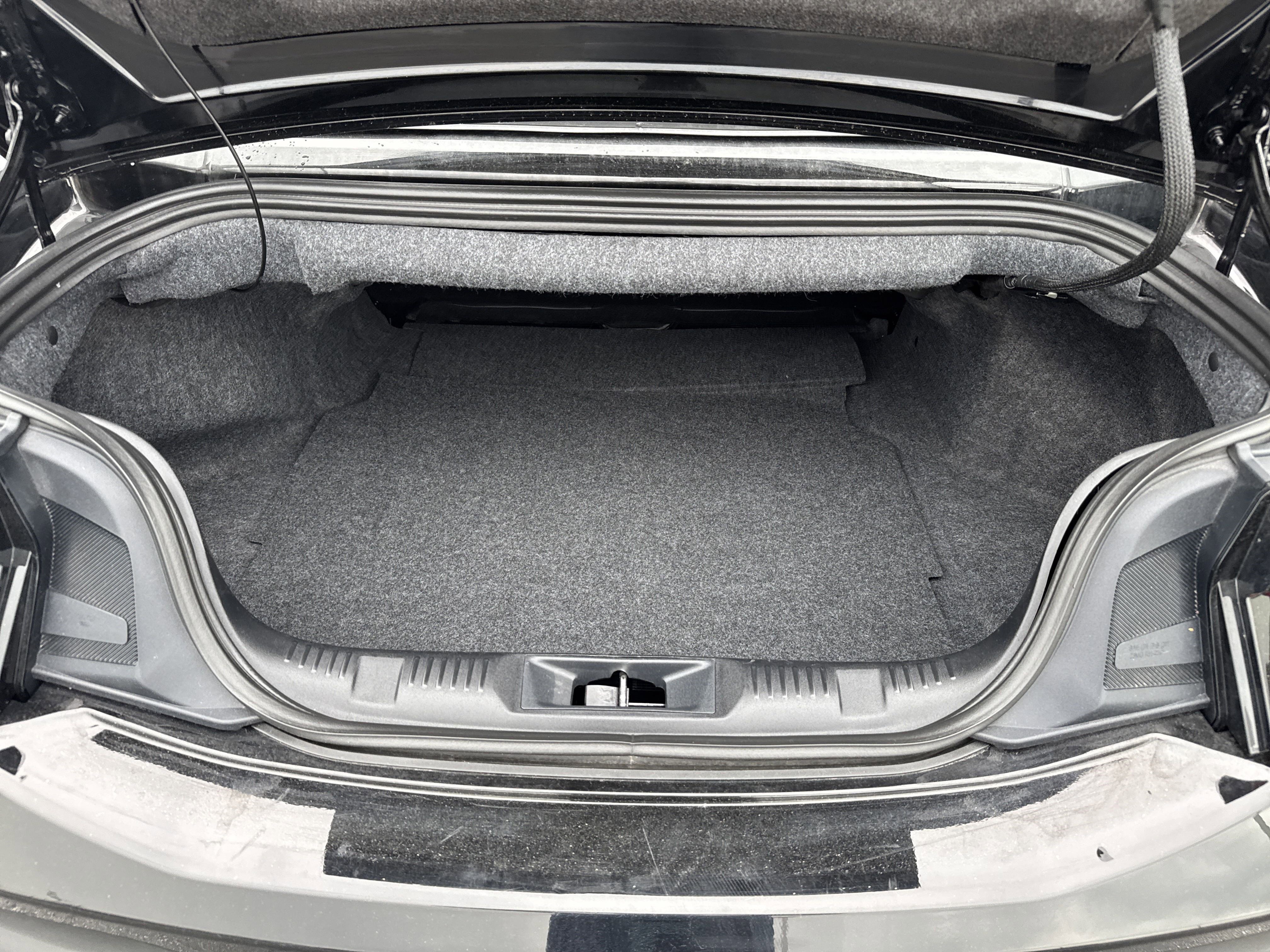 Used 2024 Ford Mustang Premium image 8