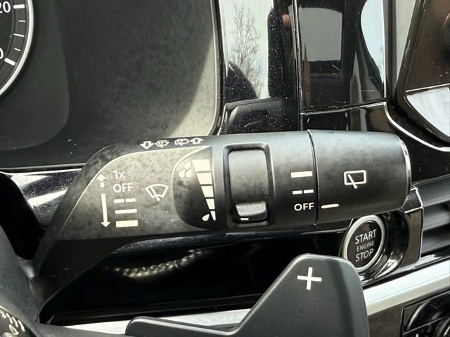 Used 2022 Nissan Pathfinder SV w/ SV Premium Package AWD/4WD image 49