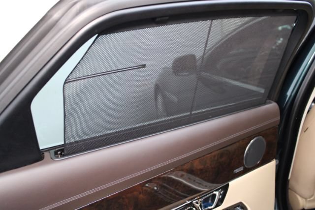 Used 2015 Jaguar XJ L Portfolio RWD image 26