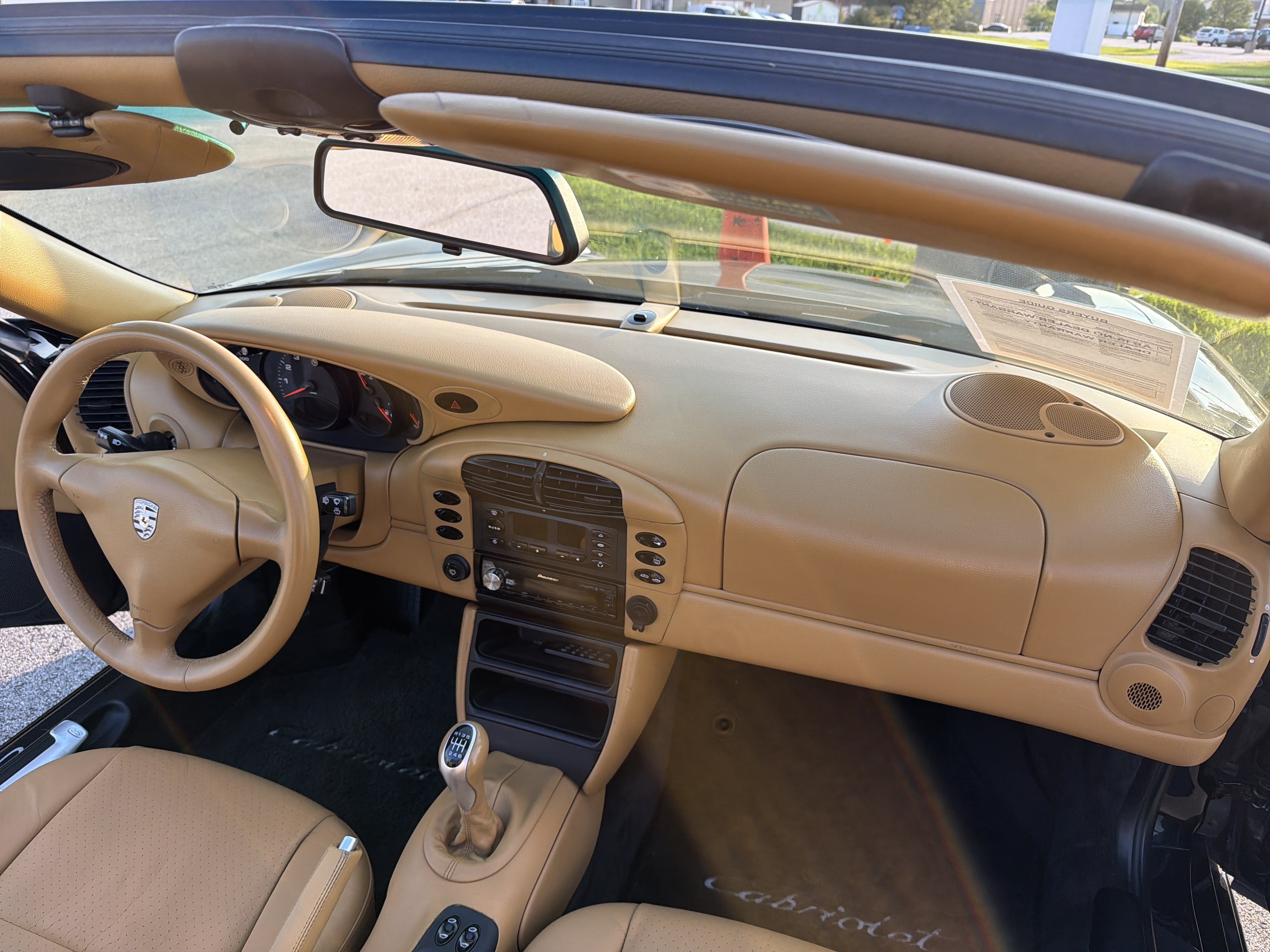 Used 2000 Porsche 911 Carrera RWD image 45
