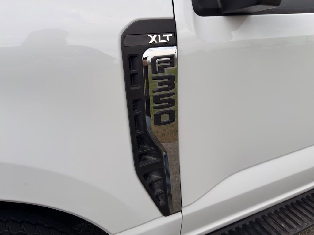 Used 2025 Ford F350 XLT image 34