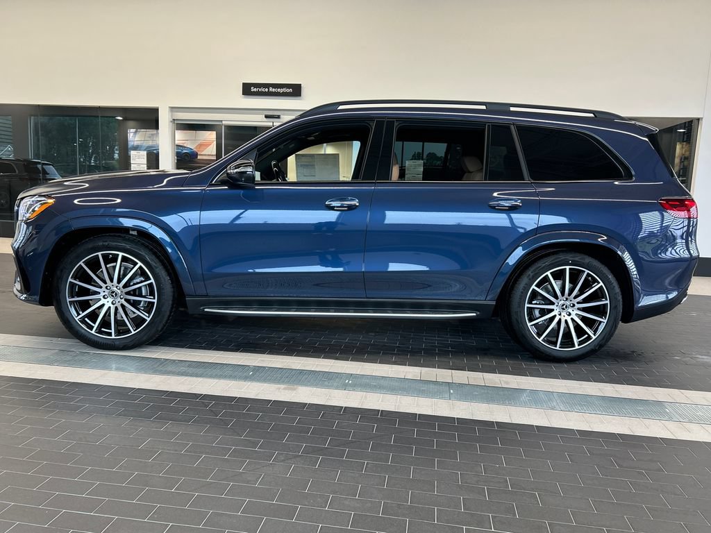 New 2026 Mercedes-Benz GLS 450 4MATIC image 4