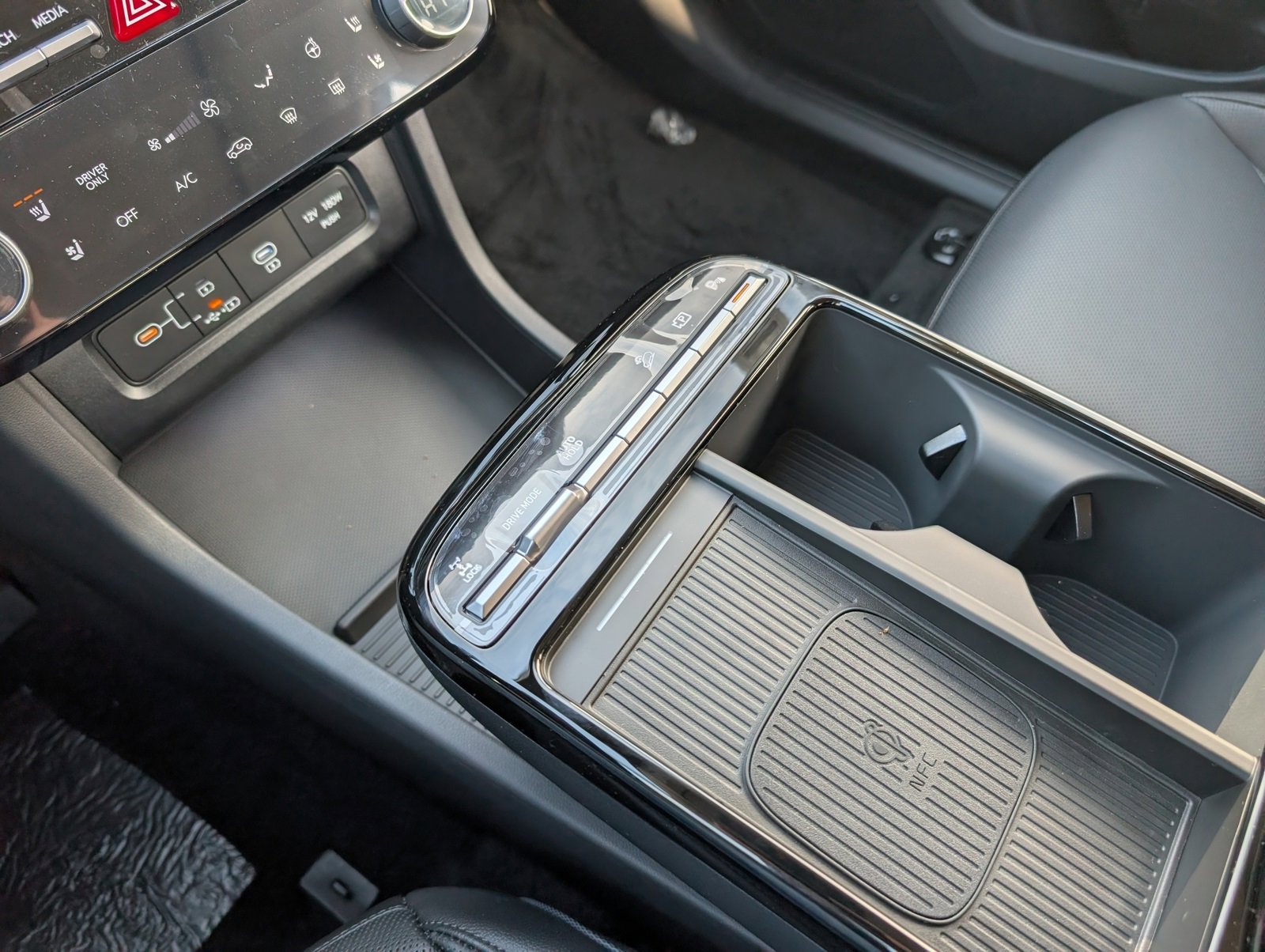 New 2026 Hyundai Tucson Limited image 21