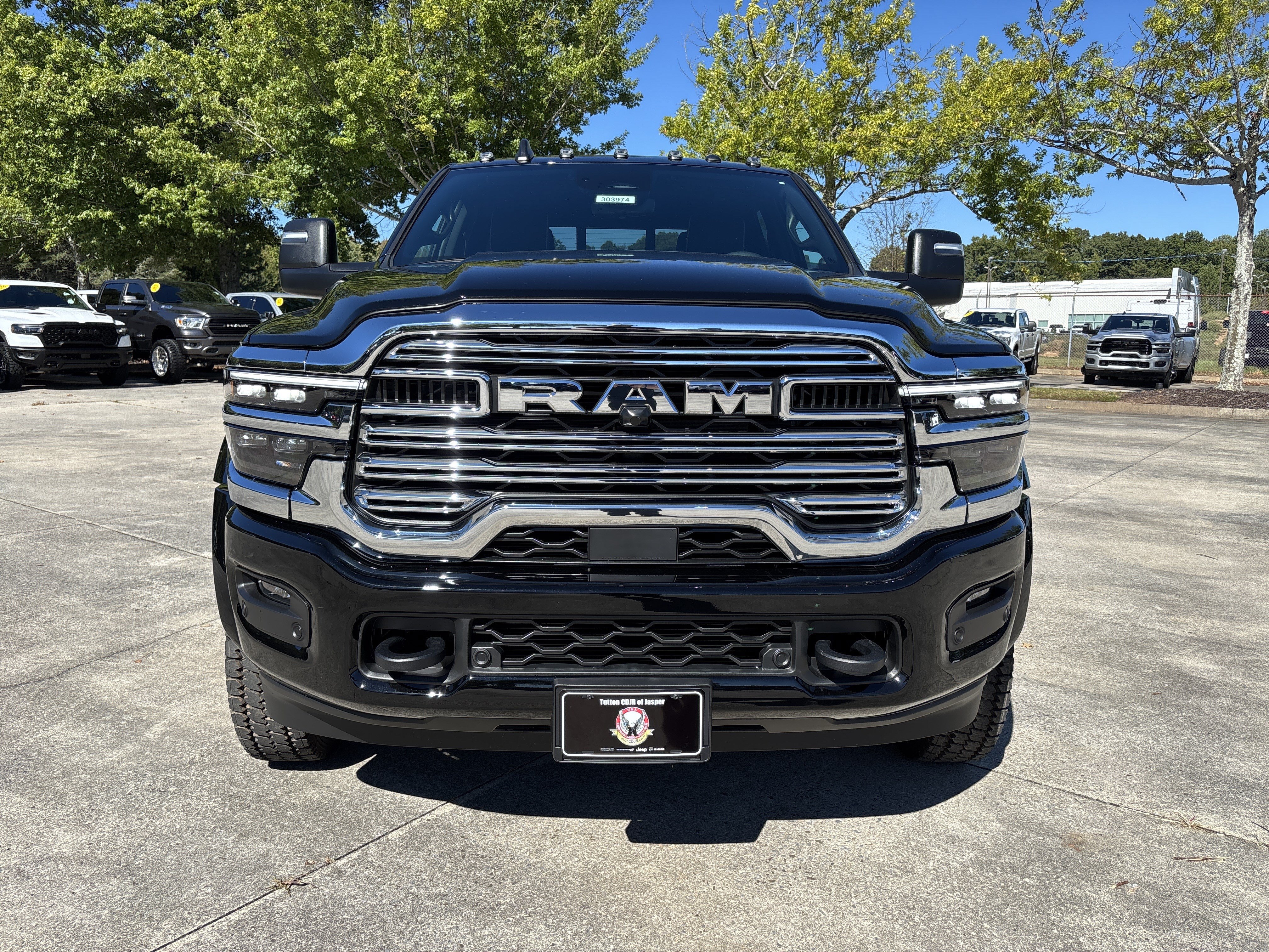 New 2027 RAM 5500 4x4 Crew Cab image 2