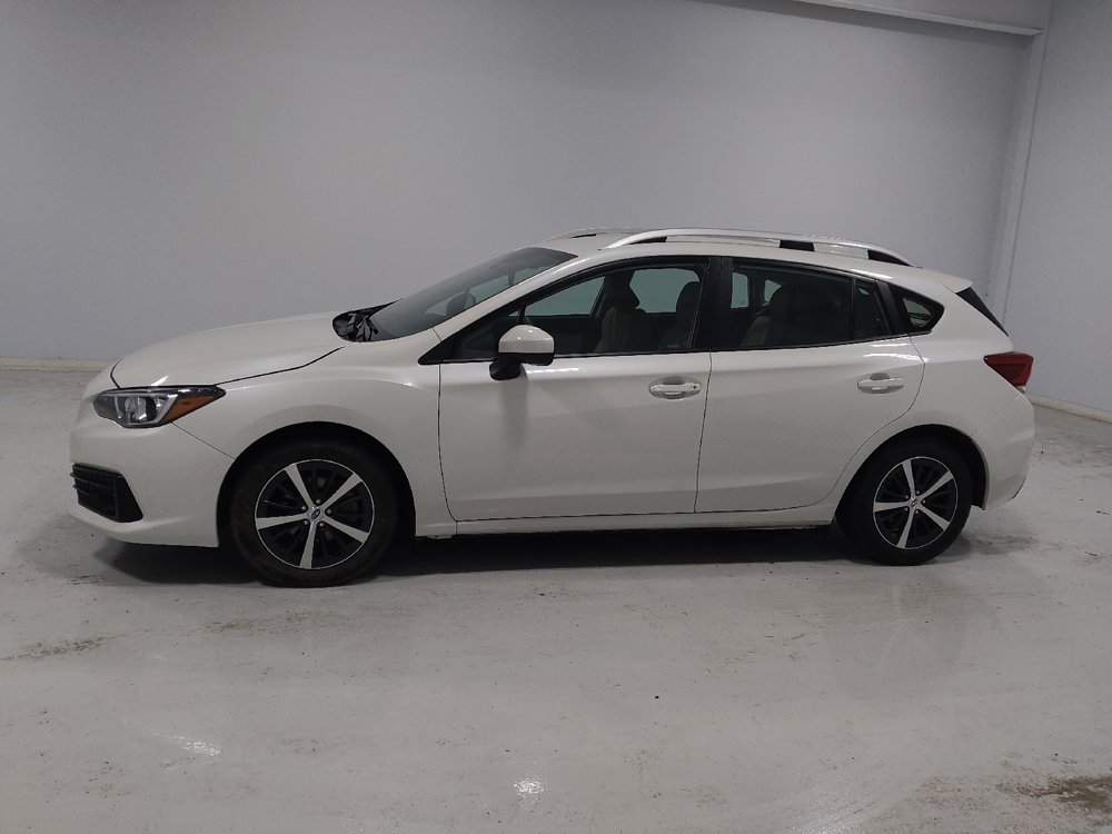 Used 2022 Subaru Impreza 2.0i Premium AWD/4WD image 2