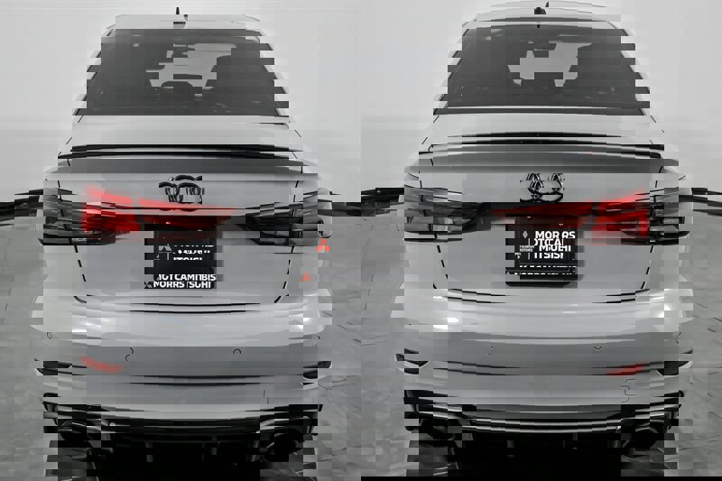 Used 2019 Audi RS 3 w/ Technology Package image 10