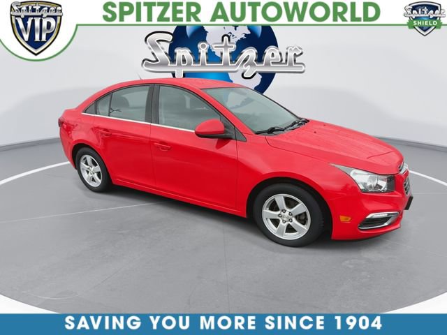 Used 2016 Chevrolet Cruze LT image 2