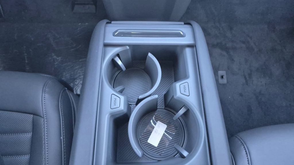 New 2026 Kia EV9 Land image 9