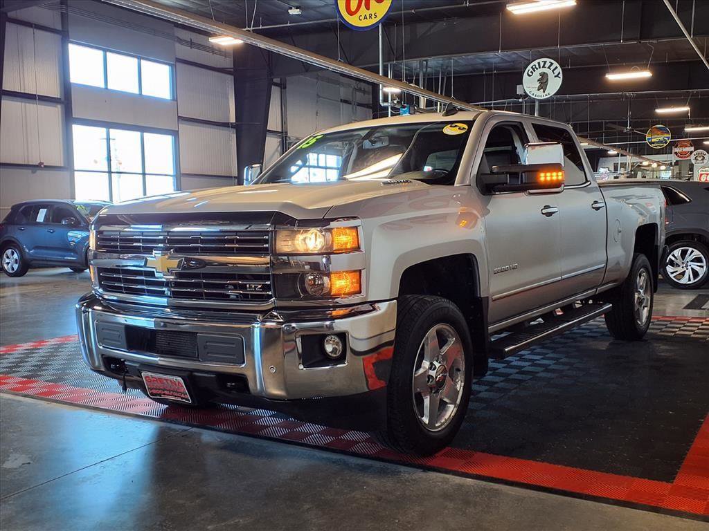 Used 2015 Chevrolet Silverado 2500 LTZ w/ Duramax Plus Package image 3